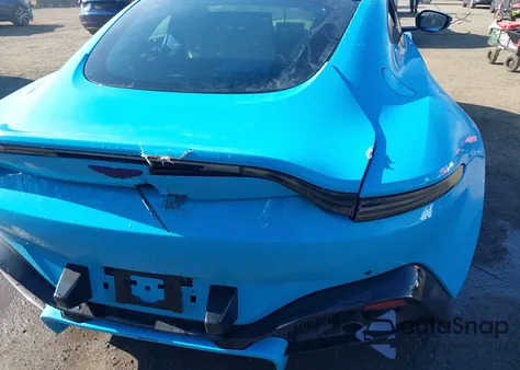 2020 Aston Martin Vantage из США, поврежденный, VIN SCFSMGAW9LGN04360